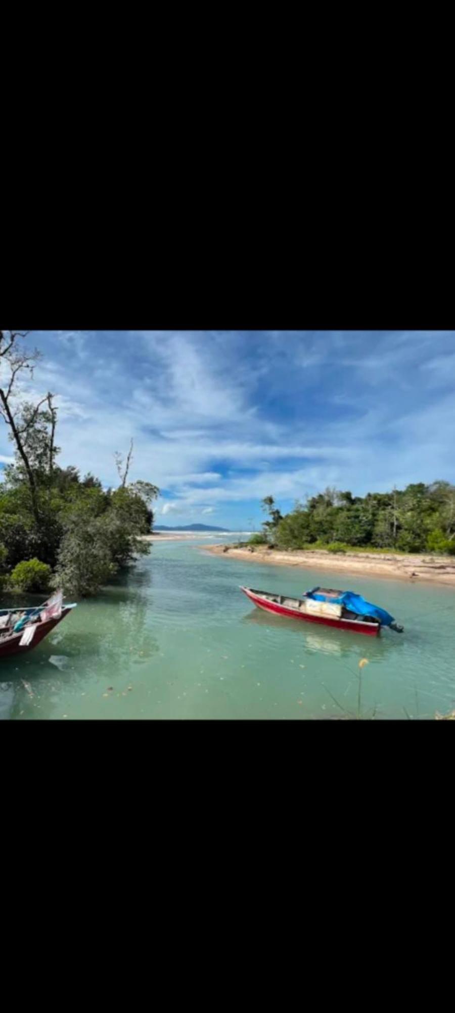 The Mangrove Vila Sematan Exterior foto